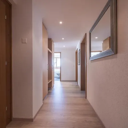 Brunner 2 Apartament *